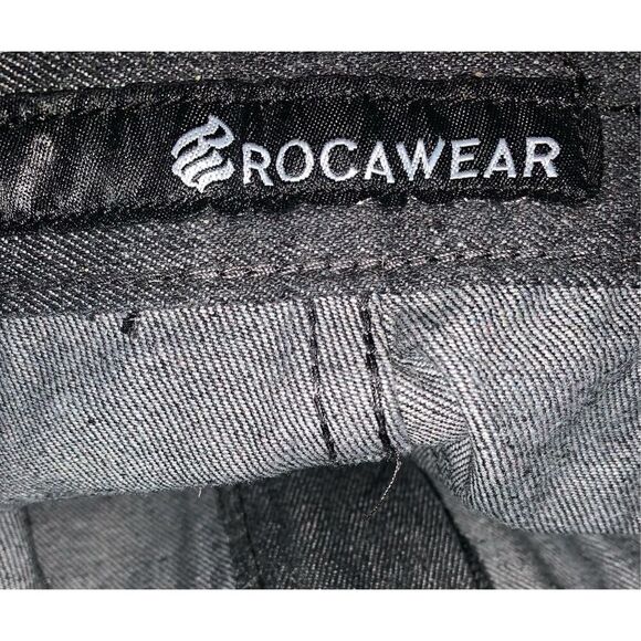 Rocawear Classic Fit Jeans - Picture 6 of 7
